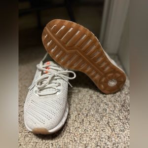 Women’s Under Armour HOVR Shoes